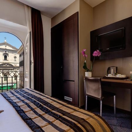 Hotel Rinascimento - Gruppo Trevi Hotels Rzym Zewnętrze zdjęcie